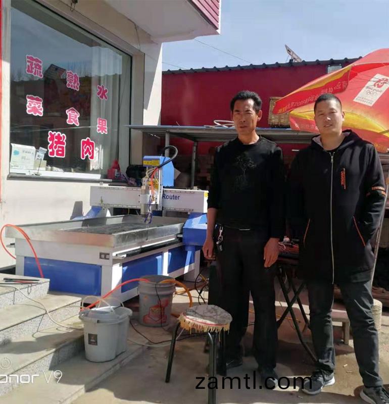 河北張傢口9015輕(qing)型(xing)石材鵰(diao)刻機