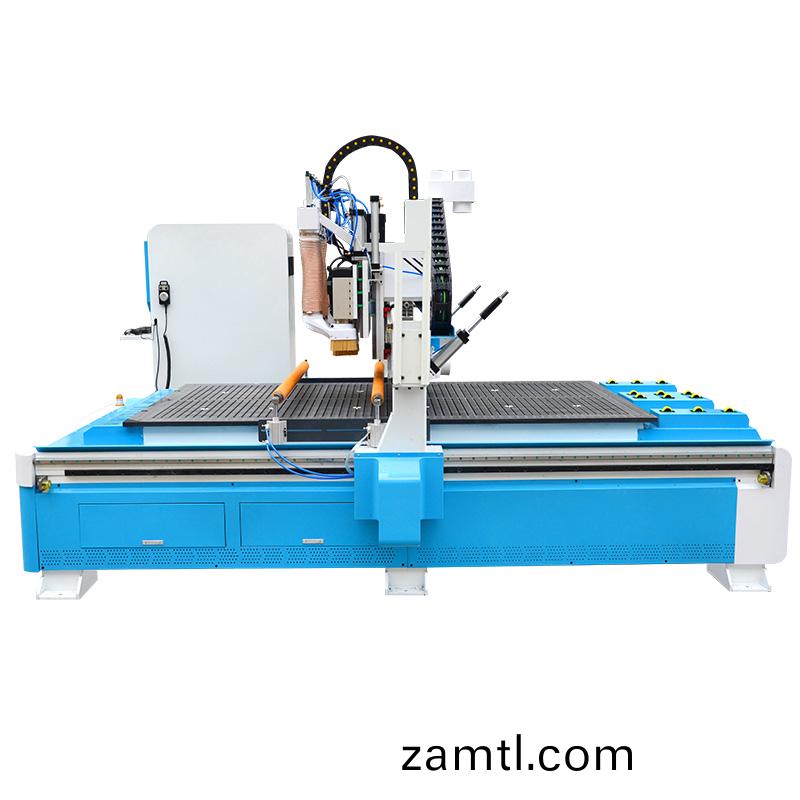 新(xin)型四工(gong)序開(kāi)料機