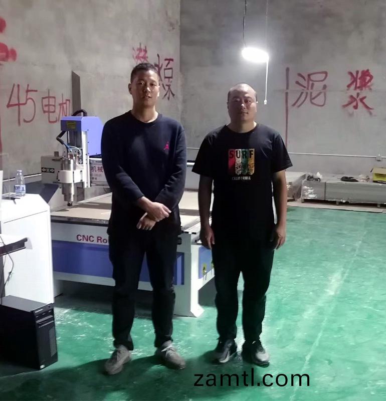 鹽城客(ke)戶(hù)採購(gou)1325型木(mu)工(gong)鵰刻(ke)機(圖(tu)1) 鹽(yan)城客戶(hù)採(cai)購(gou)1325型(xing)木(mu)工鵰(diao)刻(ke)機(ji)(圖(tu)1)