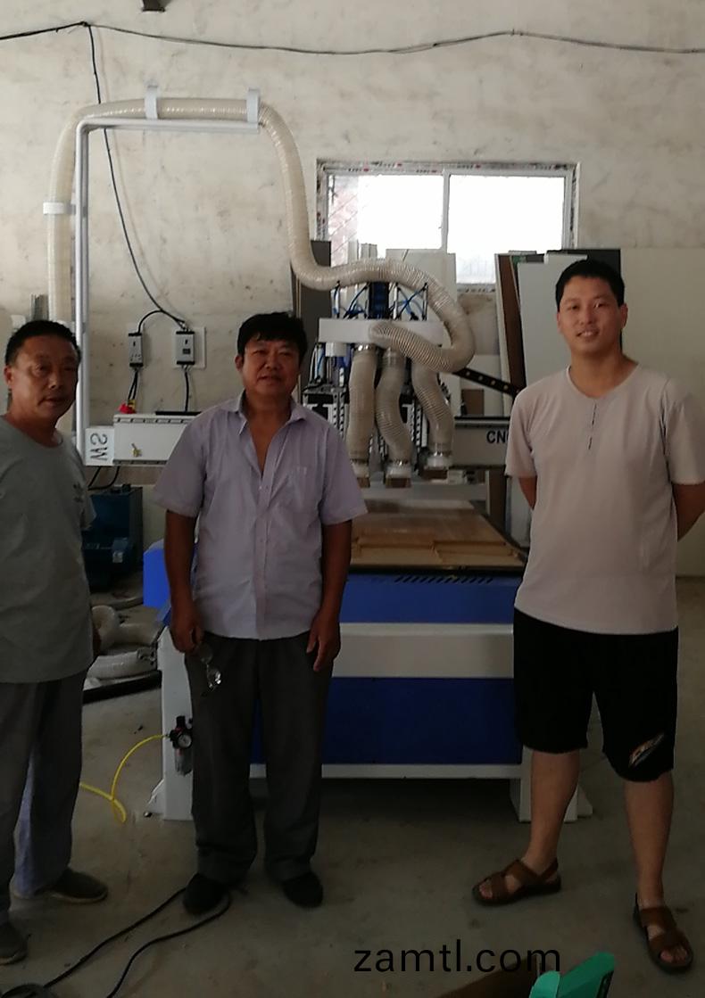 檯(tai)前(qian)客戶(hù)(hu)四工序(xu)開(kāi)(kai)料(liao)機(ji)(圖1) 檯前(qian)客戶(hù)四(si)工(gong)序開(kāi)(kai)料(liao)機(圖(tu)1)