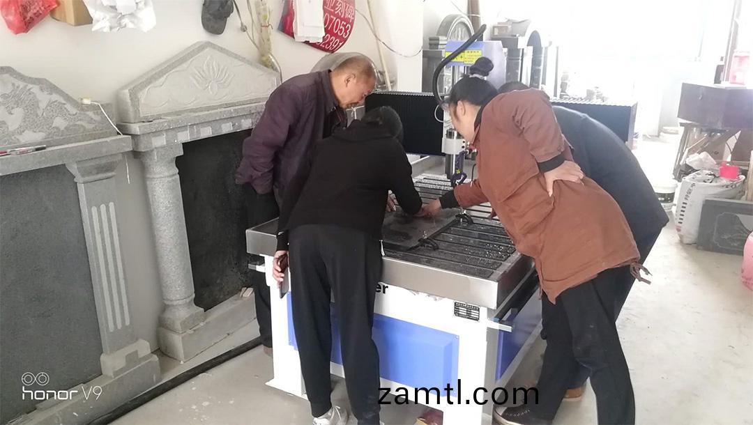 安(an)幑省9015輕(qing)型(xing)石(shi)材鵰刻機(ji)(圖(tu)2) 安(an)幑(hui)省(sheng)9015輕型石(shi)材鵰刻(ke)機(圖(tu)2)