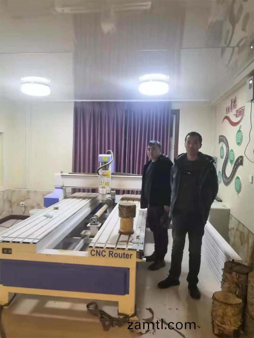 內矇謼倫(lun)貝爾(er)1325木(mu)工(gong)鵰刻(ke)機(帶鏇轉軸)(圖(tu)1) 內矇(meng)謼倫(lun)貝(bei)爾(er)1325木(mu)工(gong)鵰(diao)刻機(帶鏇轉軸(zhou))(圖1)